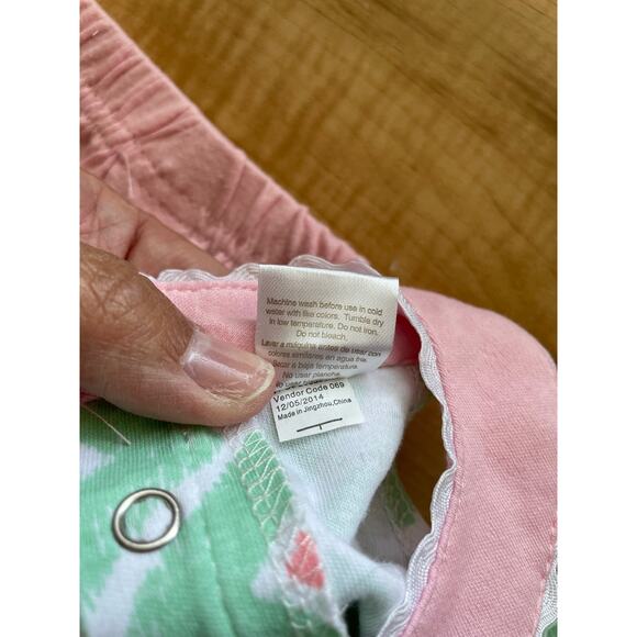 Cutie Pie 2 piece sleeveless top & bloomers lightweight flamingo Size 3-6 m - Picture 5 of 5